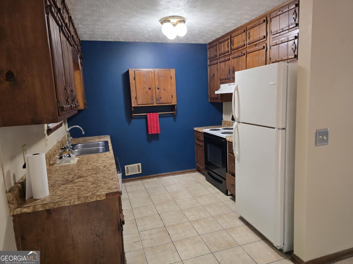 5882 Sumter Drive Douglasville GA 30135
