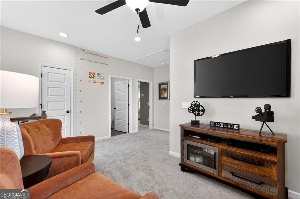 169 Red Oak Lane Calhoun GA 30701
