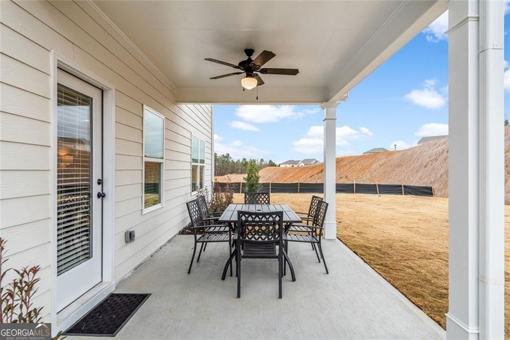 169 Red Oak Lane Calhoun GA 30701