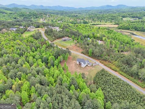1424 Ridge Pointe Way Blairsville GA 30512