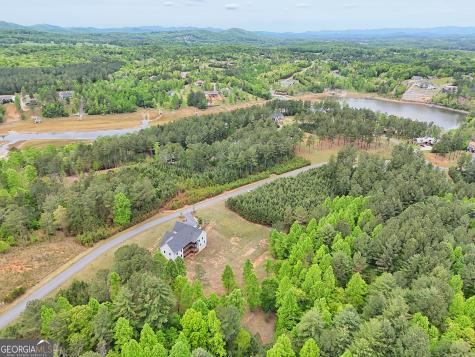 1424 Ridge Pointe Way Blairsville GA 30512