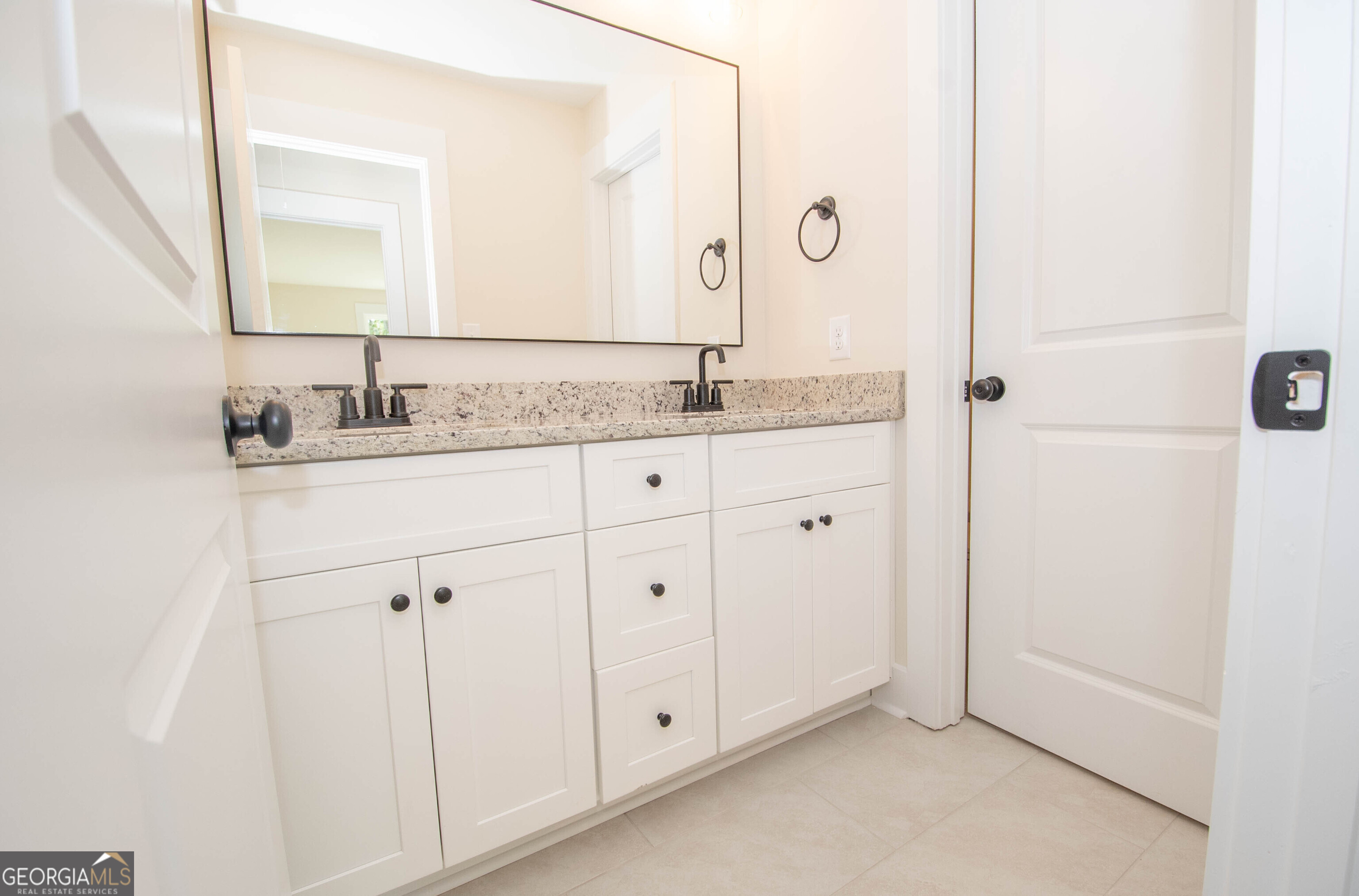 17 Hedge Court Newnan GA 30263