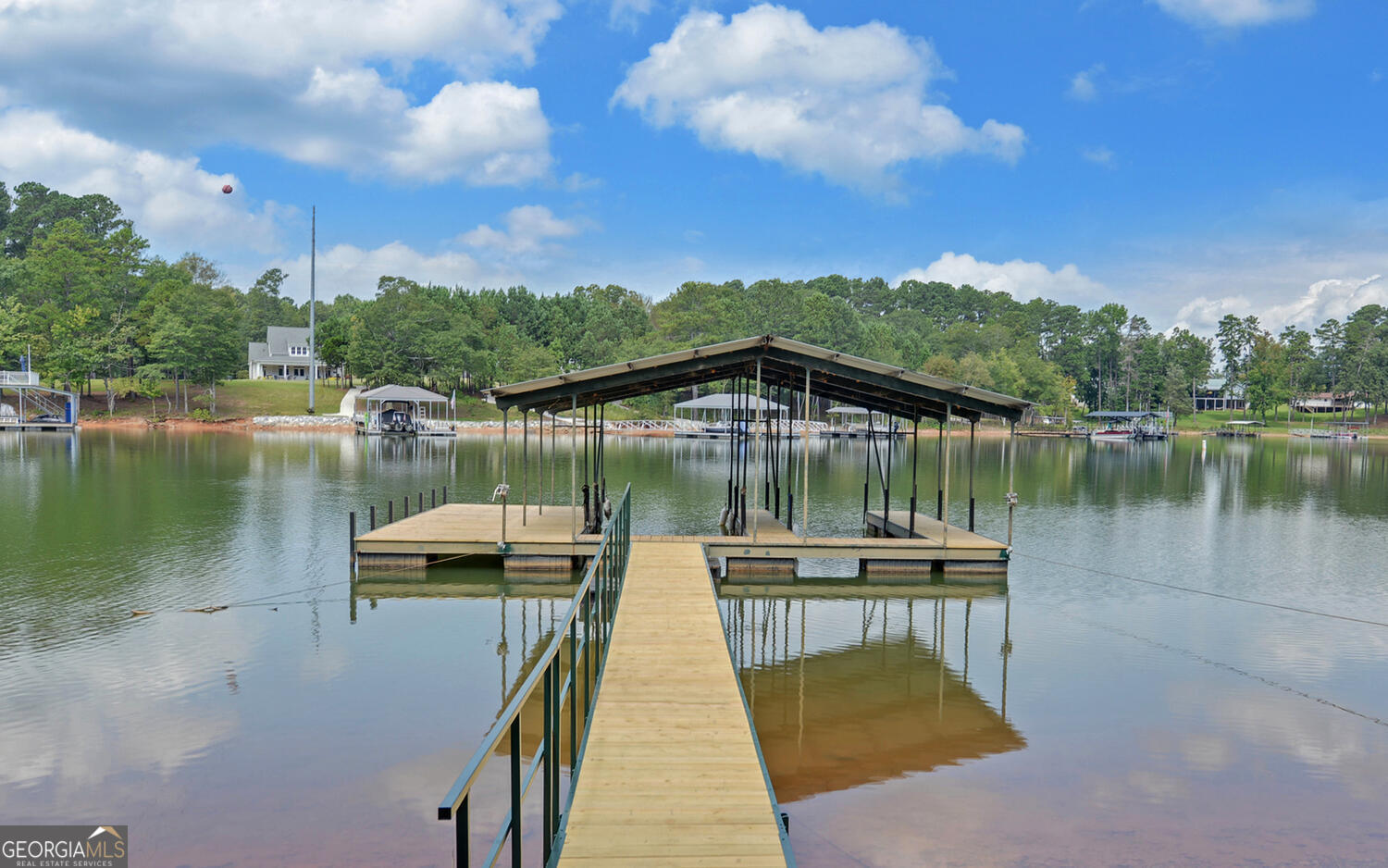 71 & 73 Woodlake Court Hartwell GA 30643