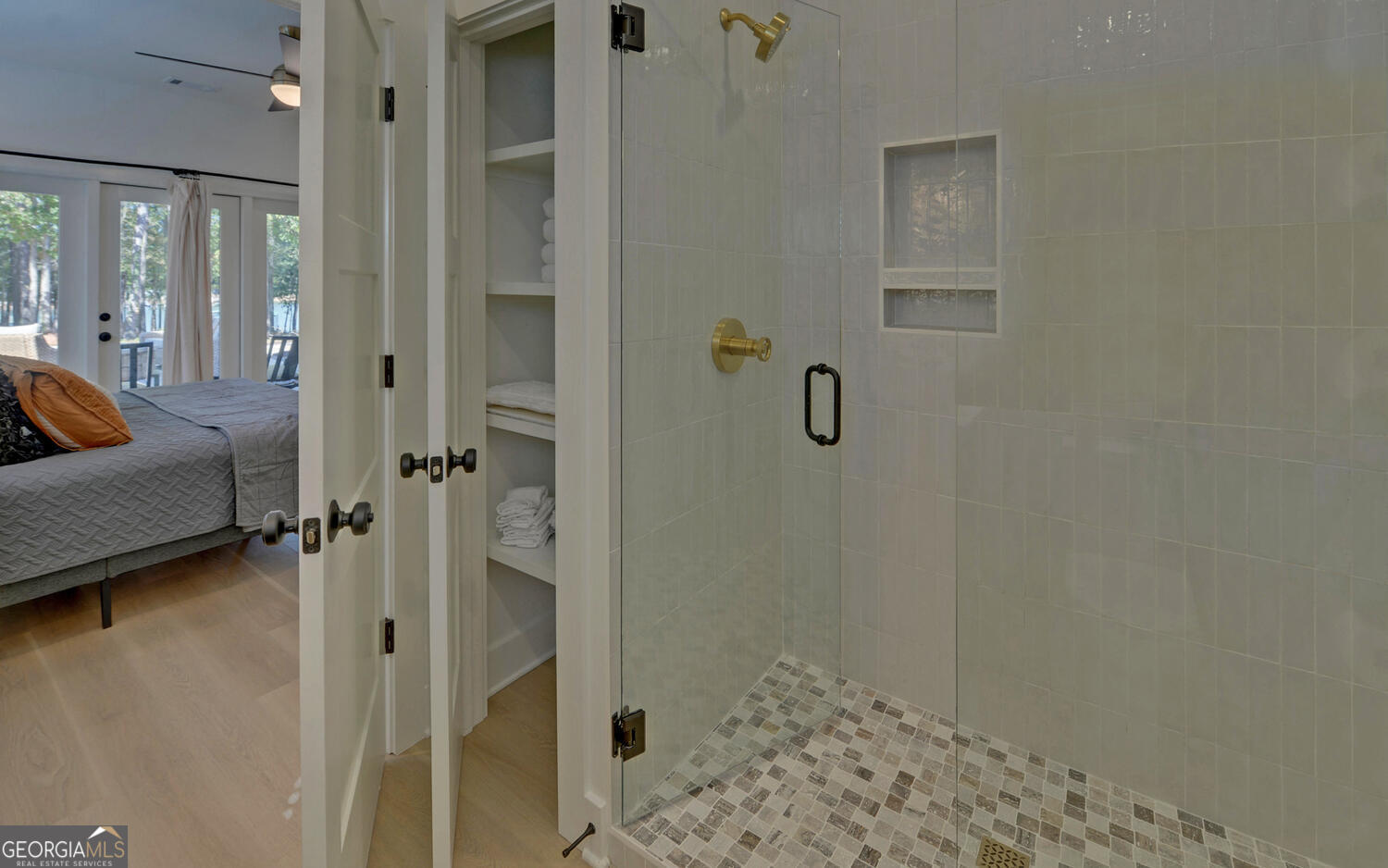 71 & 73 Woodlake Court Hartwell GA 30643