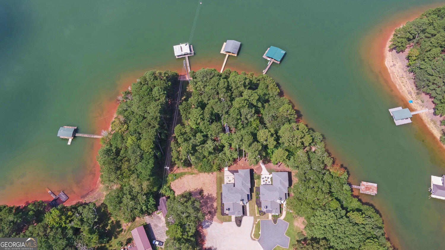 71 & 73 Woodlake Court Hartwell GA 30643