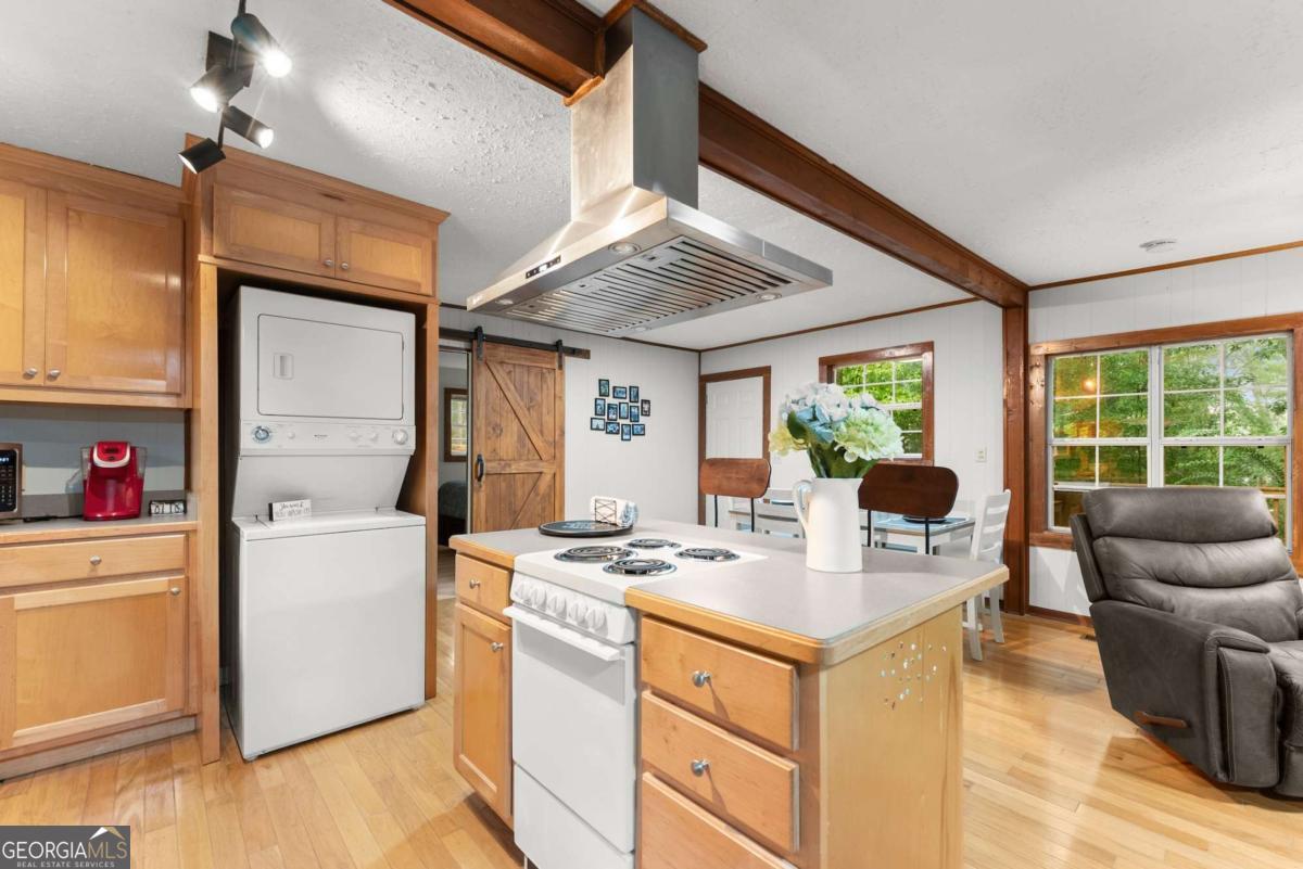 4243 Perry Drive Gainesville GA 30506