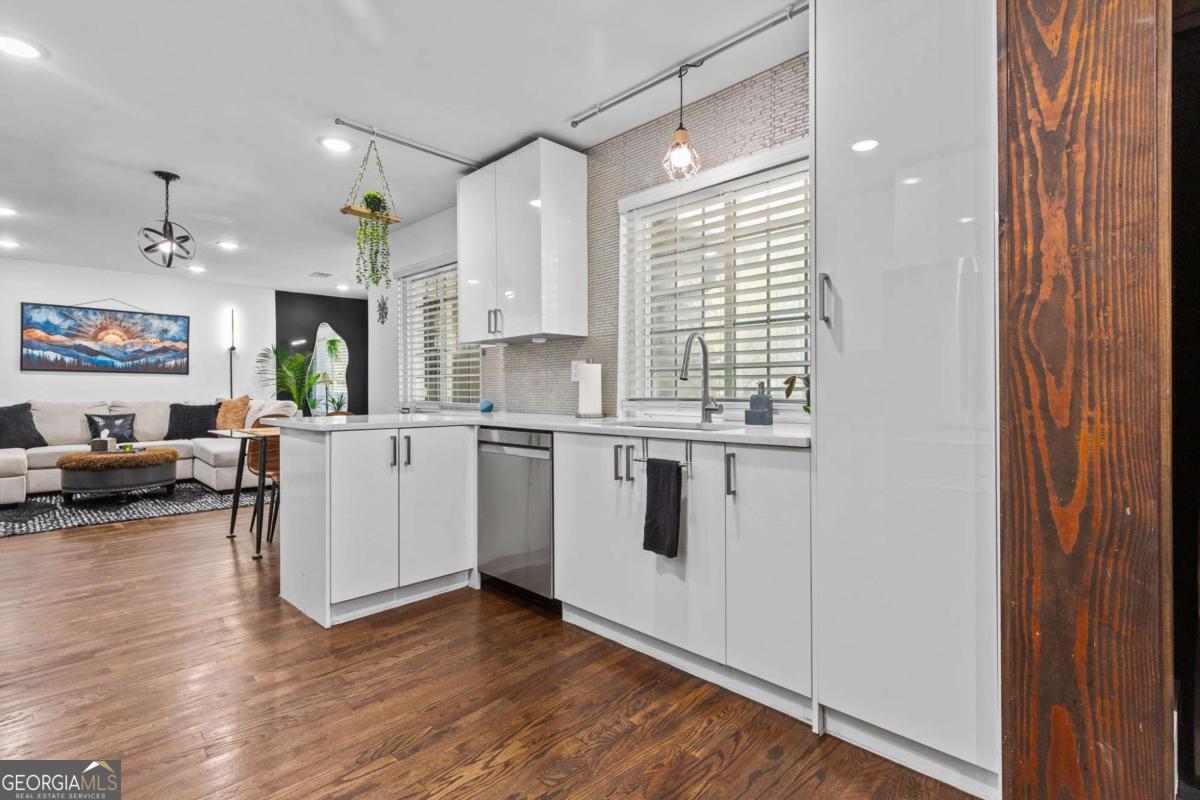 2026 Glendale Drive Decatur GA 30032