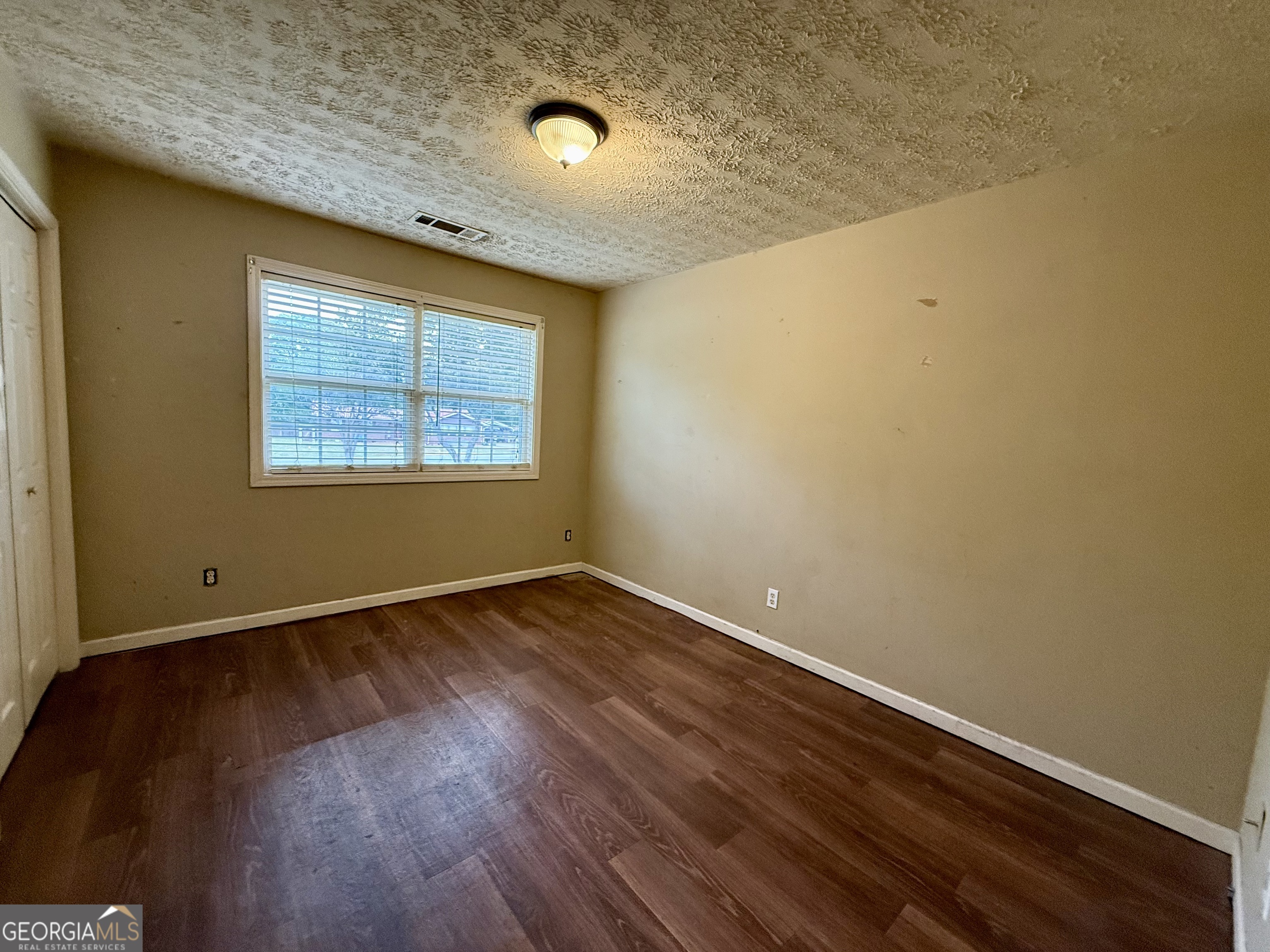 208 Donna Lane Dallas GA 30157