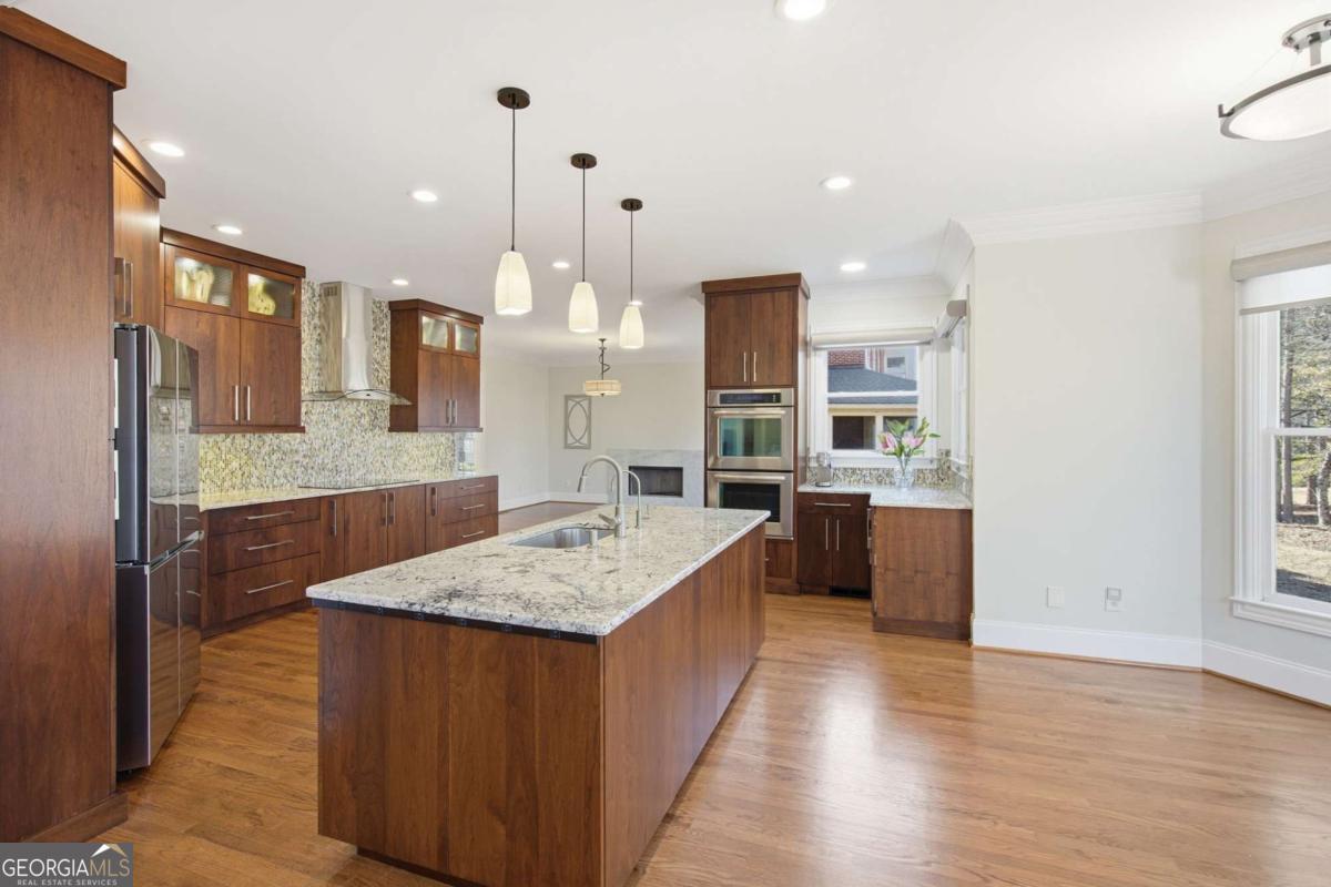 715 Crown Cove Milton GA 30004