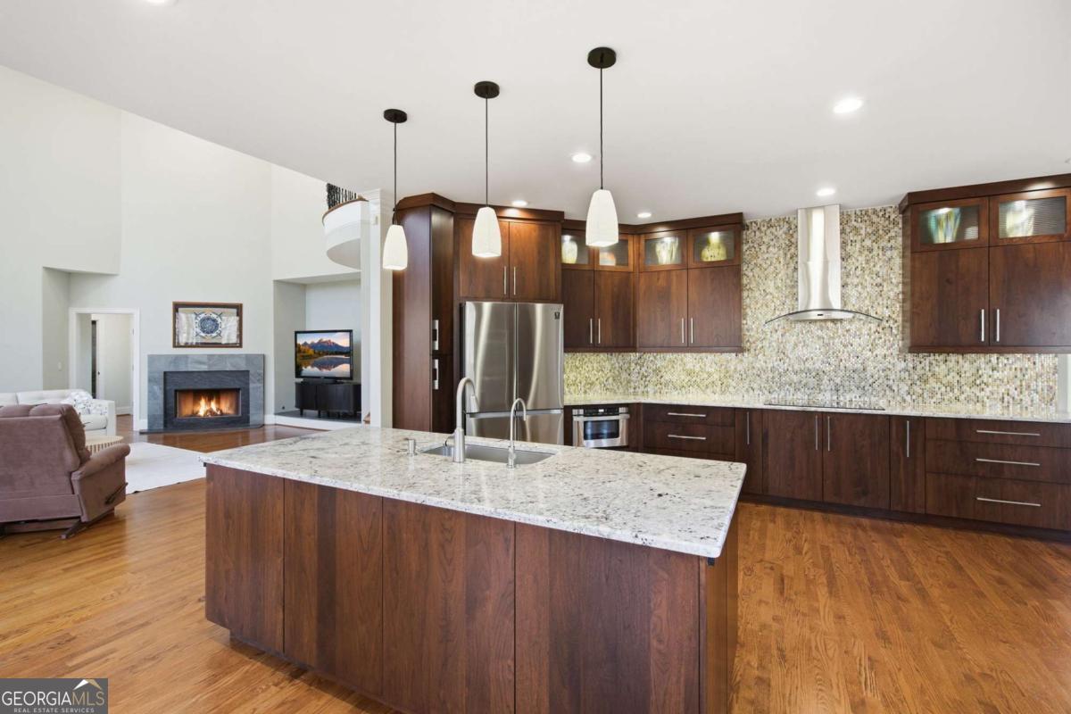 715 Crown Cove Milton GA 30004