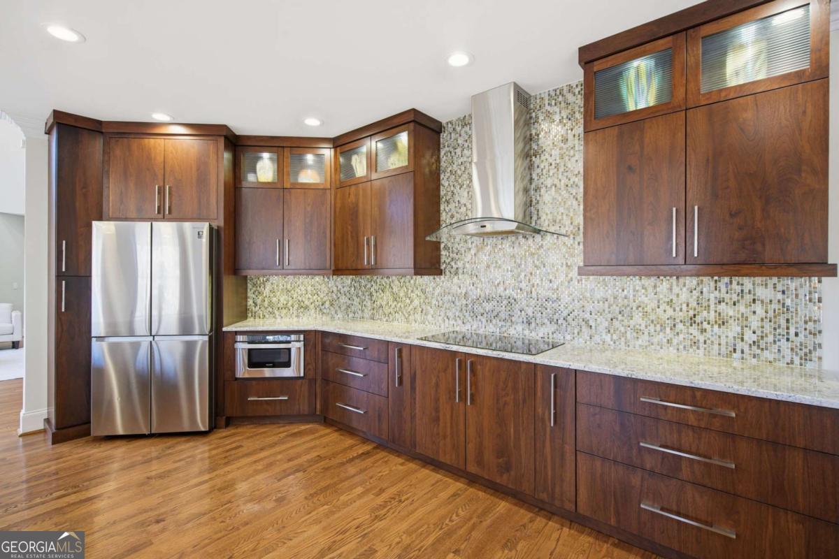 715 Crown Cove Milton GA 30004