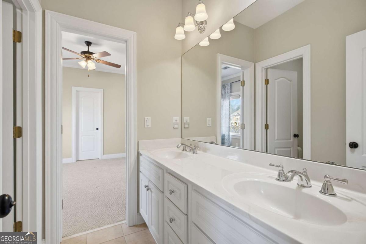 715 Crown Cove Milton GA 30004