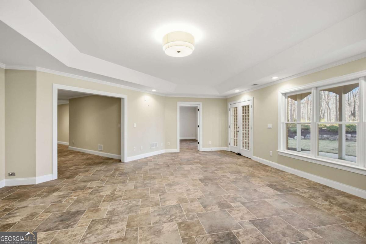 715 Crown Cove Milton GA 30004