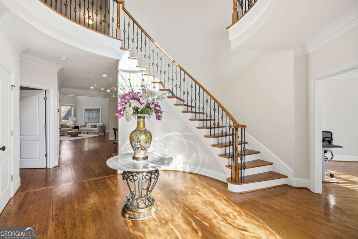 715 Crown Cove Milton GA 30004