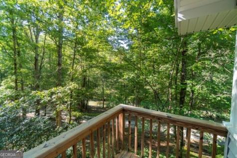 55 Santa Pera Drive Cleveland GA 30528