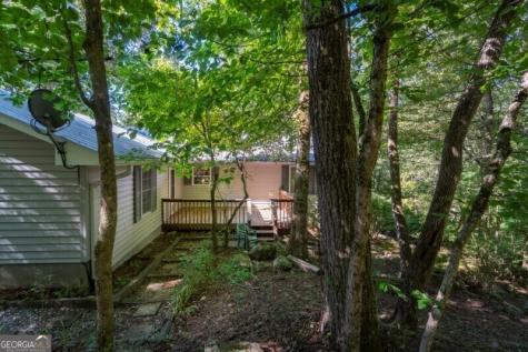 55 Santa Pera Drive Cleveland GA 30528