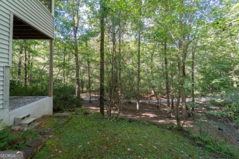 55 Santa Pera Drive Cleveland GA 30528