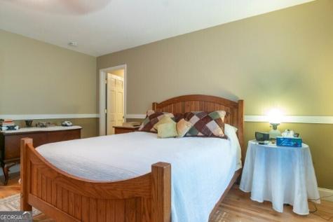 55 Santa Pera Drive Cleveland GA 30528