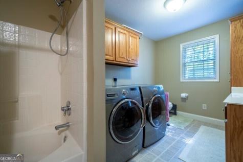 55 Santa Pera Drive Cleveland GA 30528