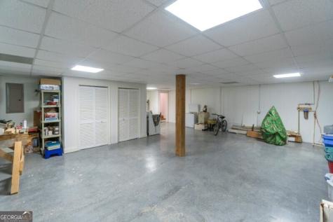 55 Santa Pera Drive Cleveland GA 30528