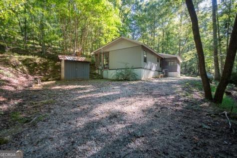 55 Santa Pera Drive Cleveland GA 30528