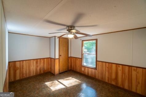 55 Santa Pera Drive Cleveland GA 30528