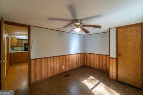 55 Santa Pera Drive Cleveland GA 30528