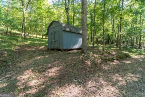 55 Santa Pera Drive Cleveland GA 30528