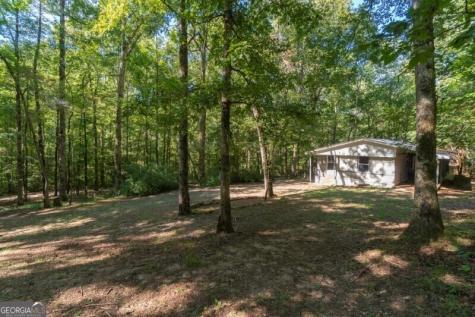 55 Santa Pera Drive Cleveland GA 30528
