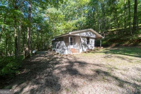55 Santa Pera Drive Cleveland GA 30528