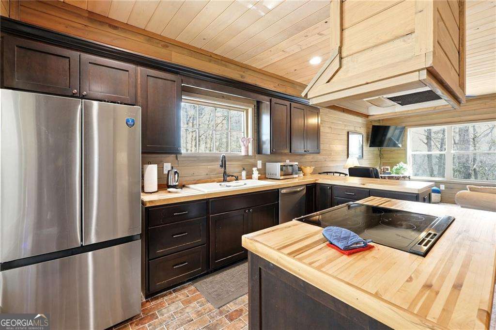 1041 Astro Court NE Ranger GA 30734