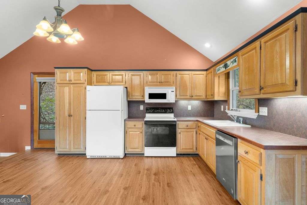 232 Riveredge Lane Ellijay GA 30540