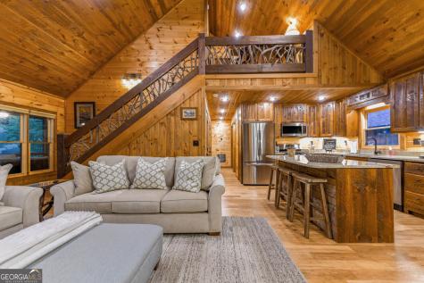 12 Heritage Drive Mineral Bluff GA 30559