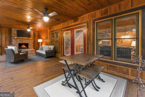 12 Heritage Drive Mineral Bluff GA 30559