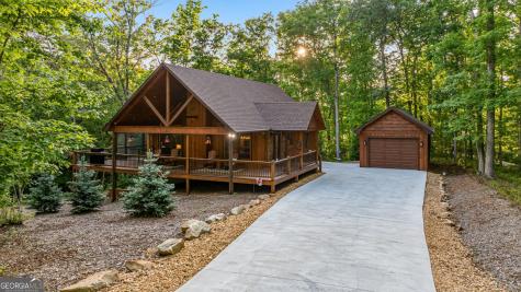 12 Heritage Drive Mineral Bluff GA 30559