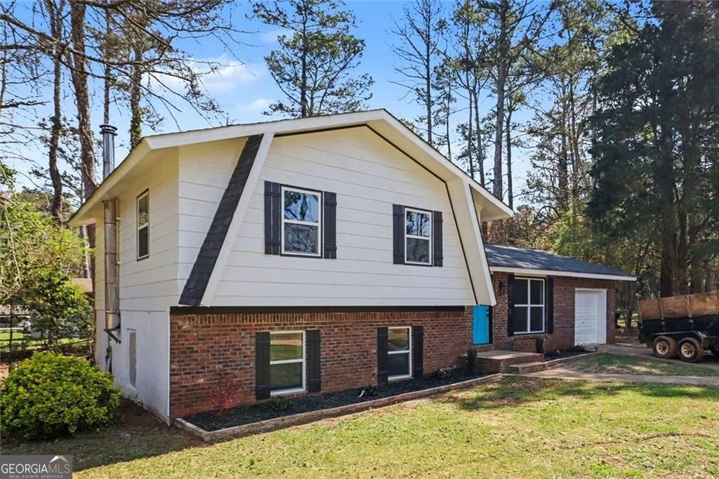 8778 Homewood Court Riverdale GA 30274