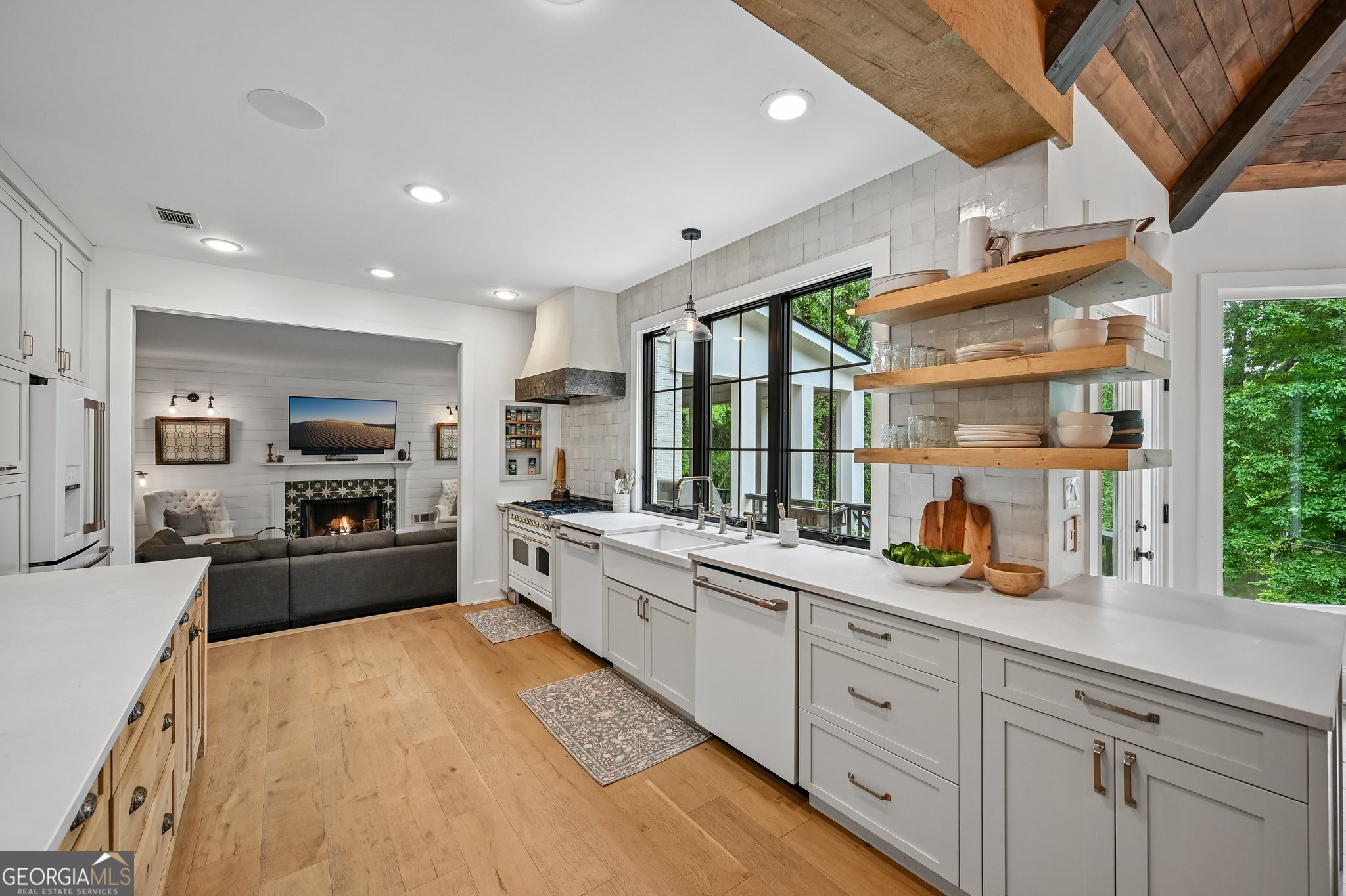 305 Broadmeadow Cove Roswell GA 30075