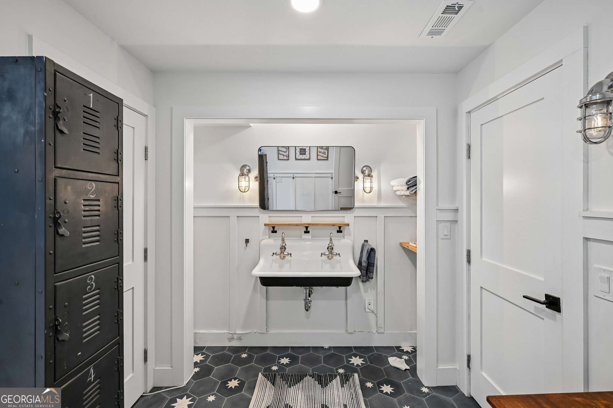 305 Broadmeadow Cove Roswell GA 30075