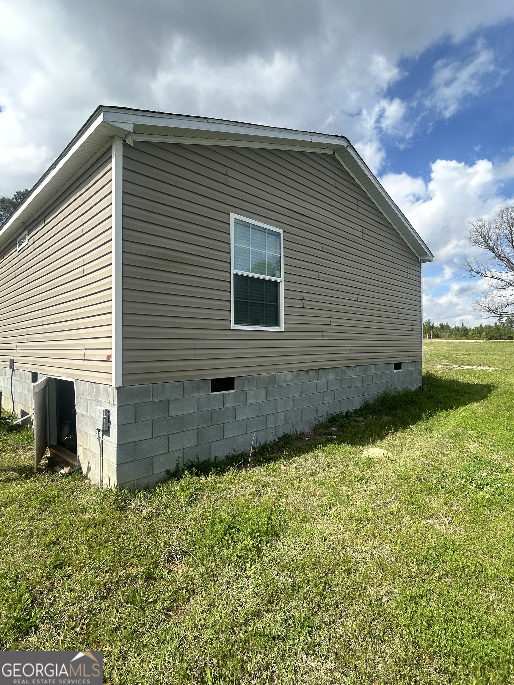 9245 Us Highway 80 Roberta GA 31078