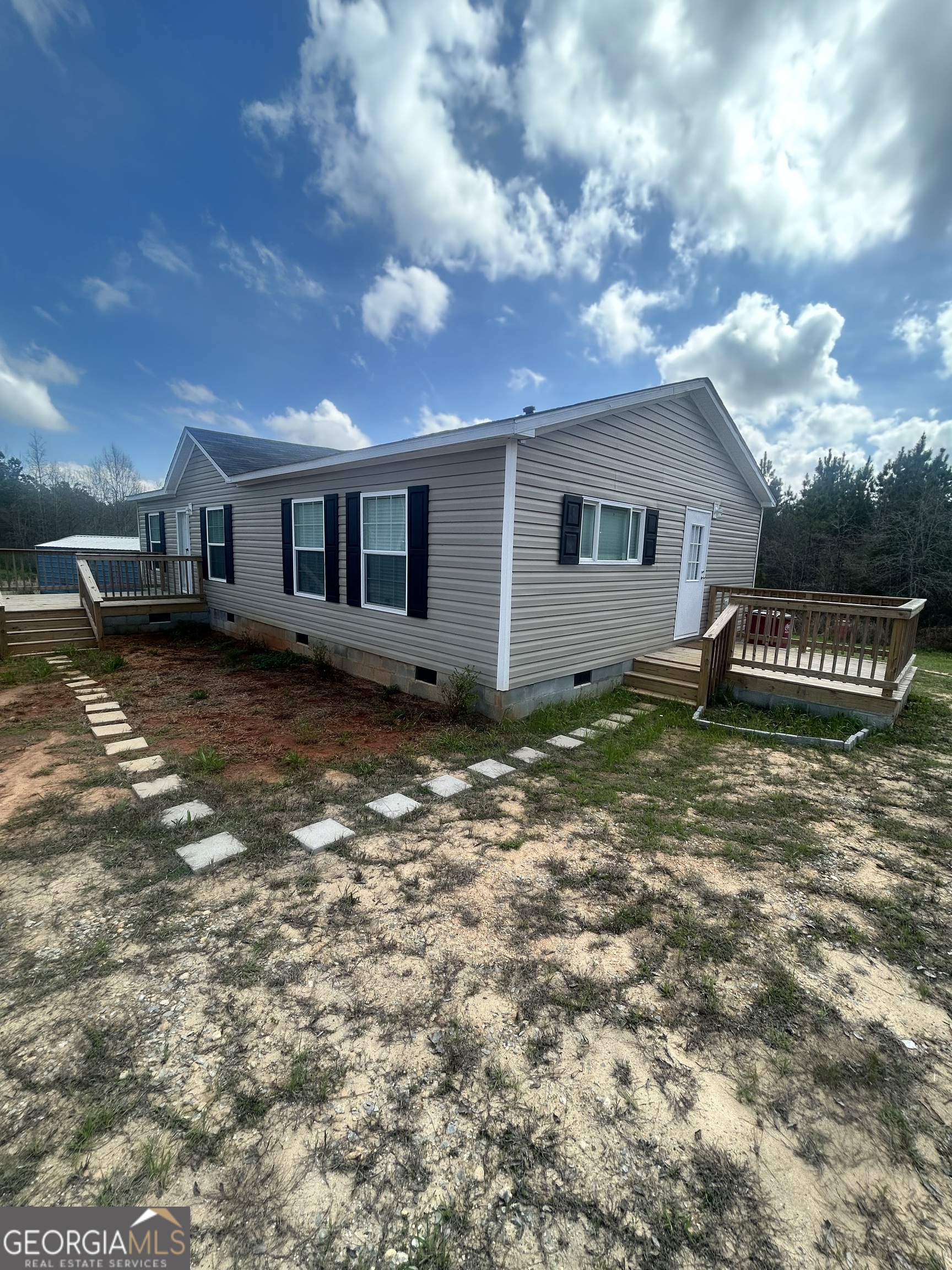 9245 Us Highway 80 Roberta GA 31078