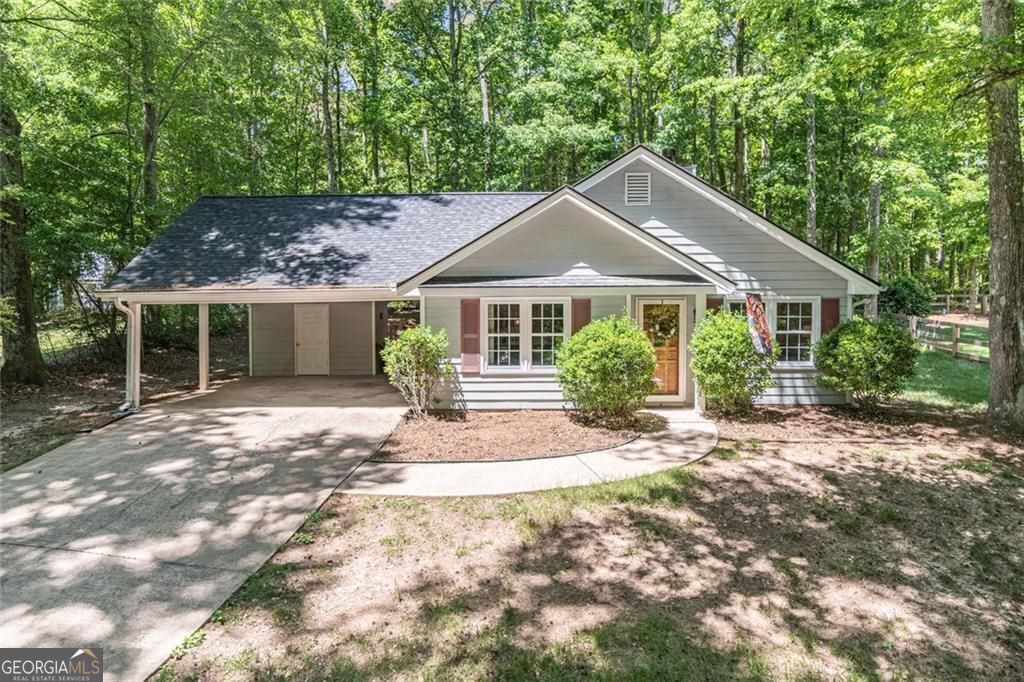 3430 Lakeside Lane Cumming GA 30040
