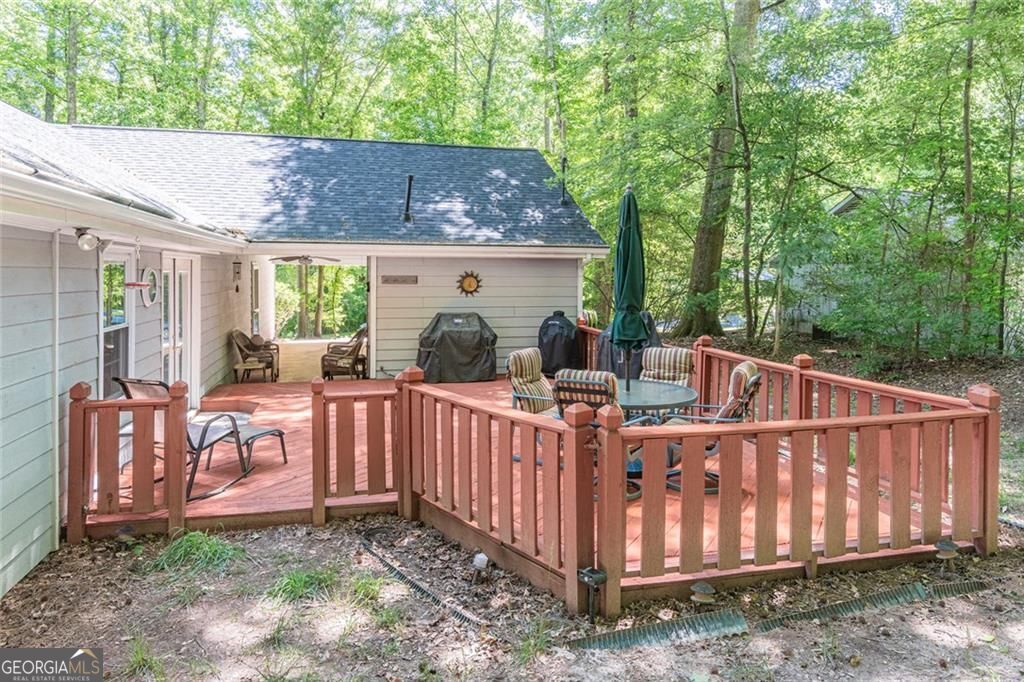 3430 Lakeside Lane Cumming GA 30040