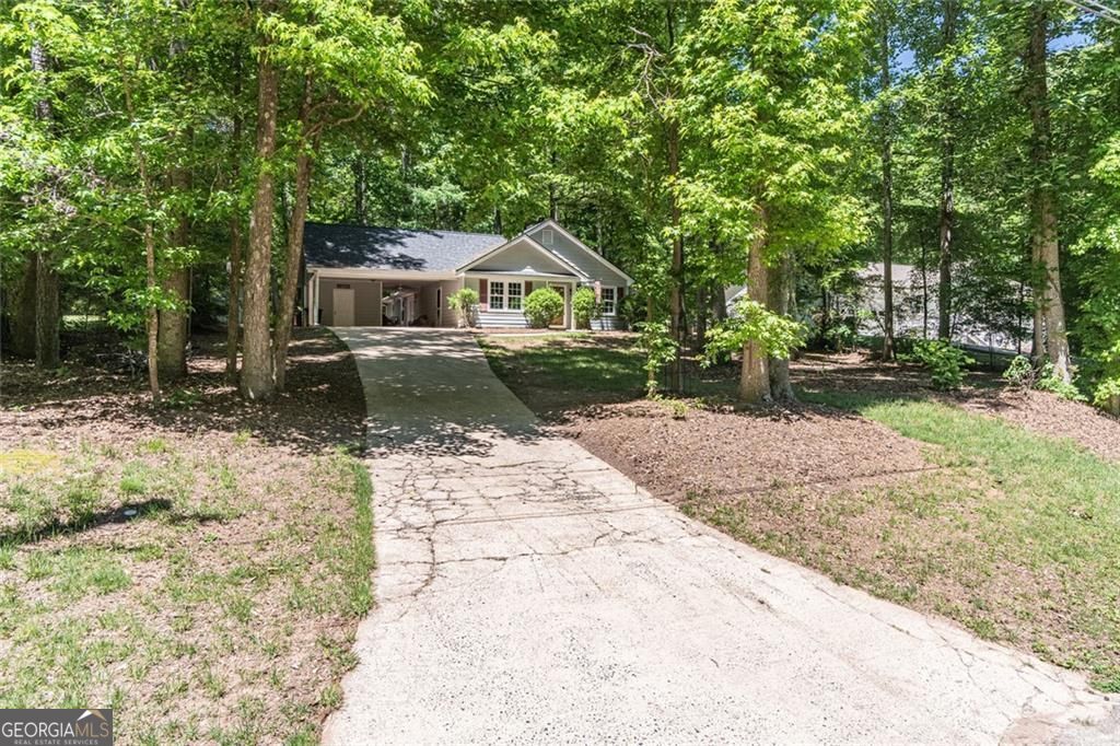 3430 Lakeside Lane Cumming GA 30040