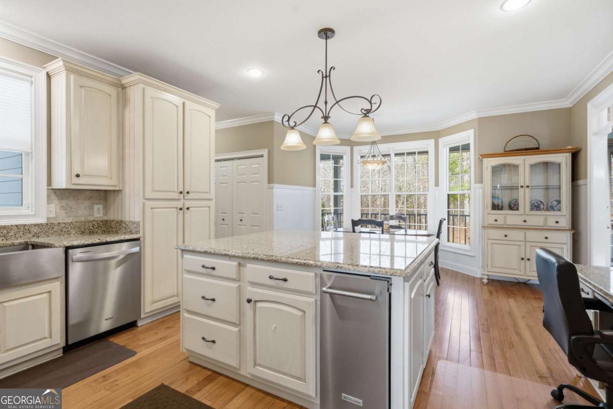 552 Dalrymple Circle Ellijay GA 30540