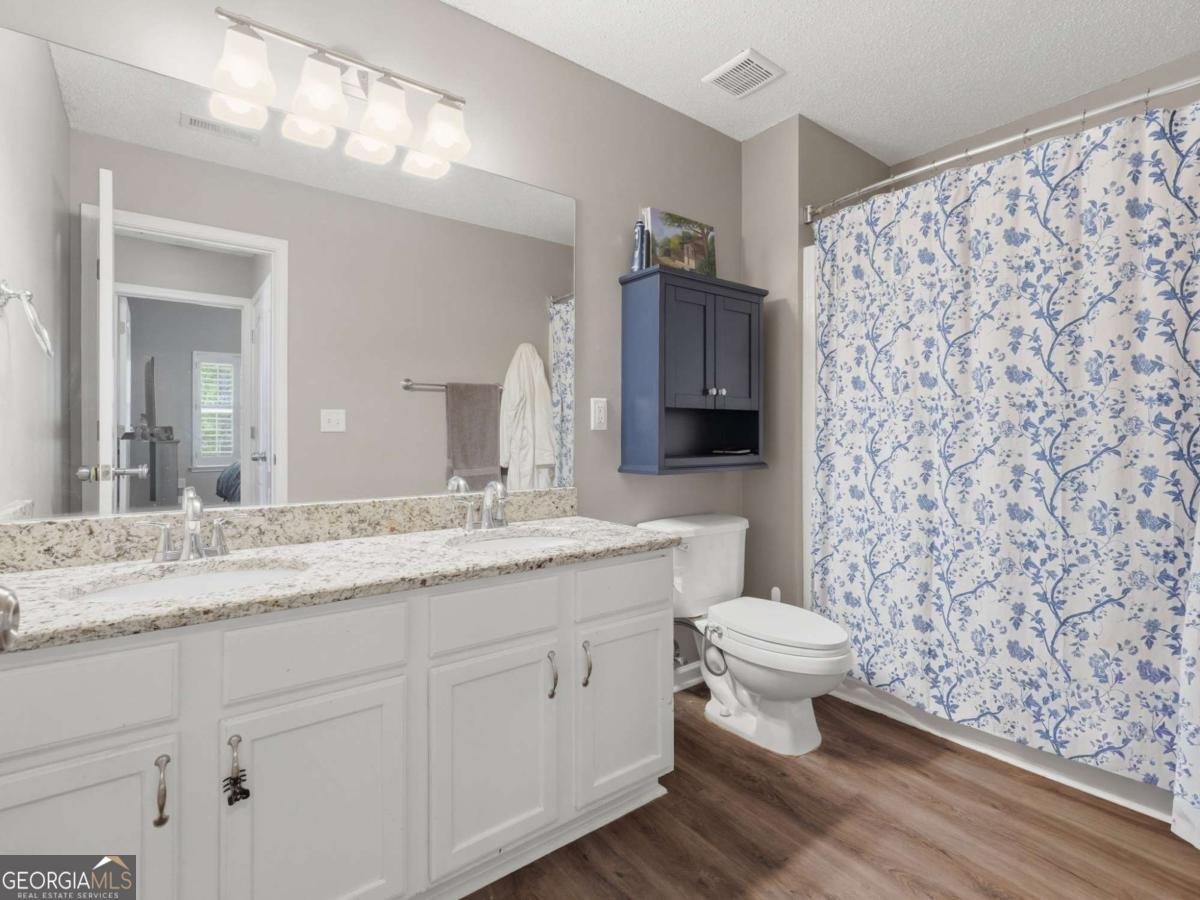 140 Fox Creek Drive Woodstock GA 30188