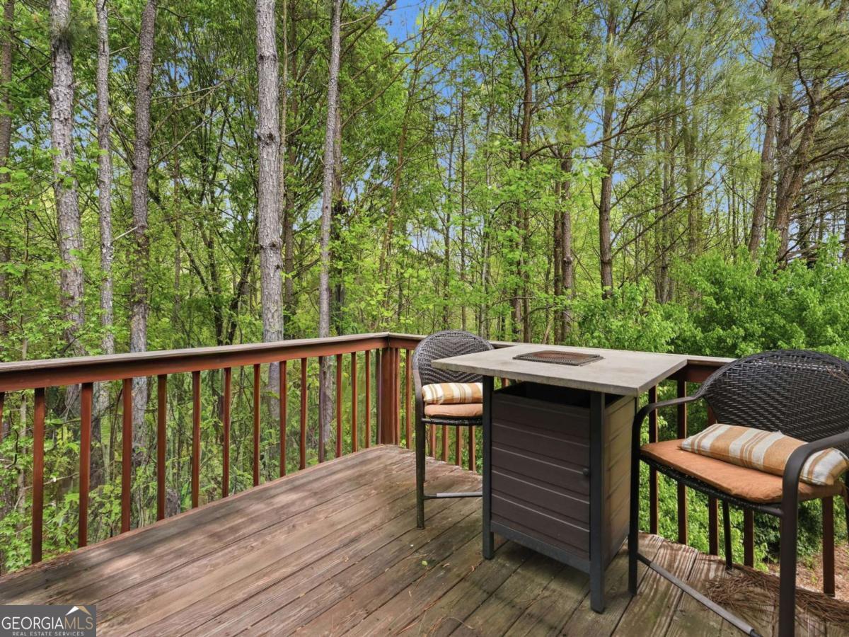 140 Fox Creek Drive Woodstock GA 30188