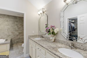 4040 Camaron Way Snellville GA 30039
