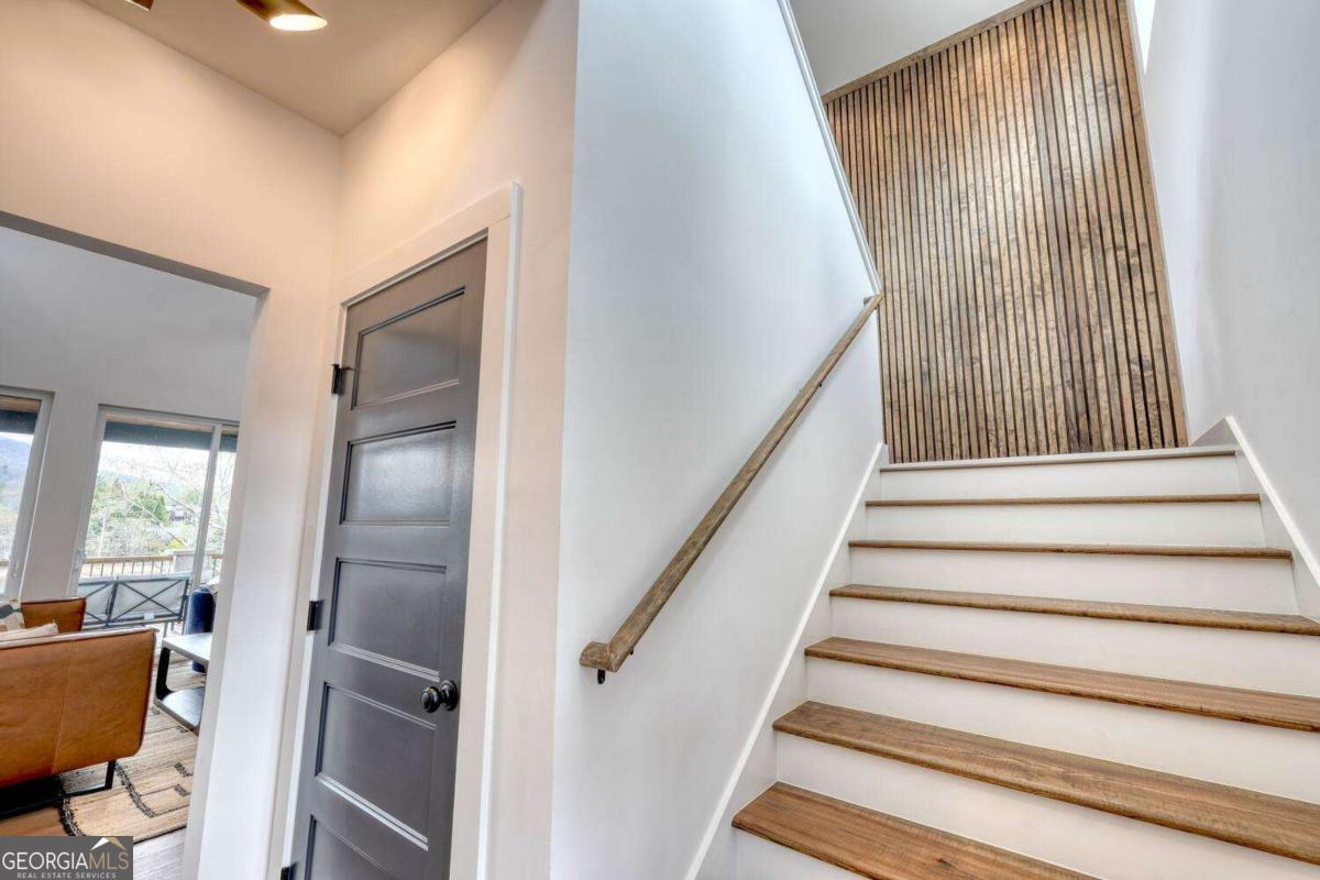 161 Windjammer Drive Hiawassee GA 30546