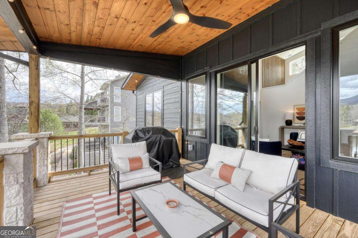 161 Windjammer Drive Hiawassee GA 30546