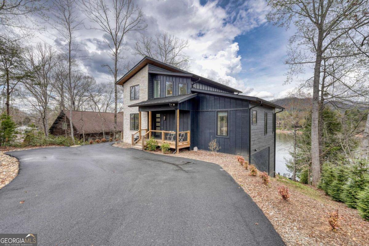 161 Windjammer Drive Hiawassee GA 30546